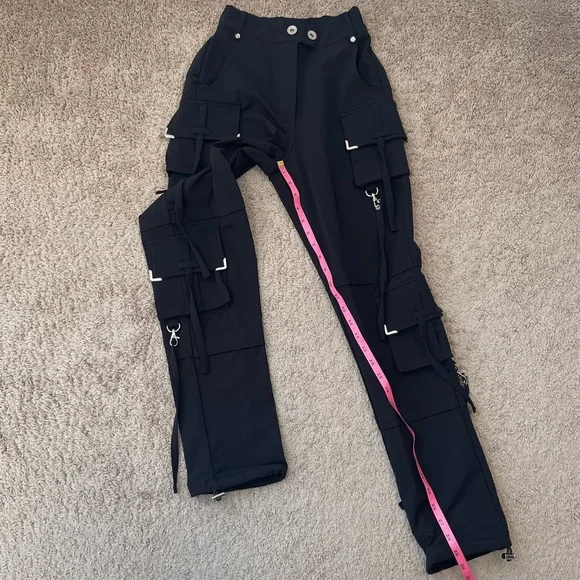 Maniere De Voir Black High-Rise Women’s Cargo Nylon Blend Utility Pants Size 6 - Picture 14 of 15